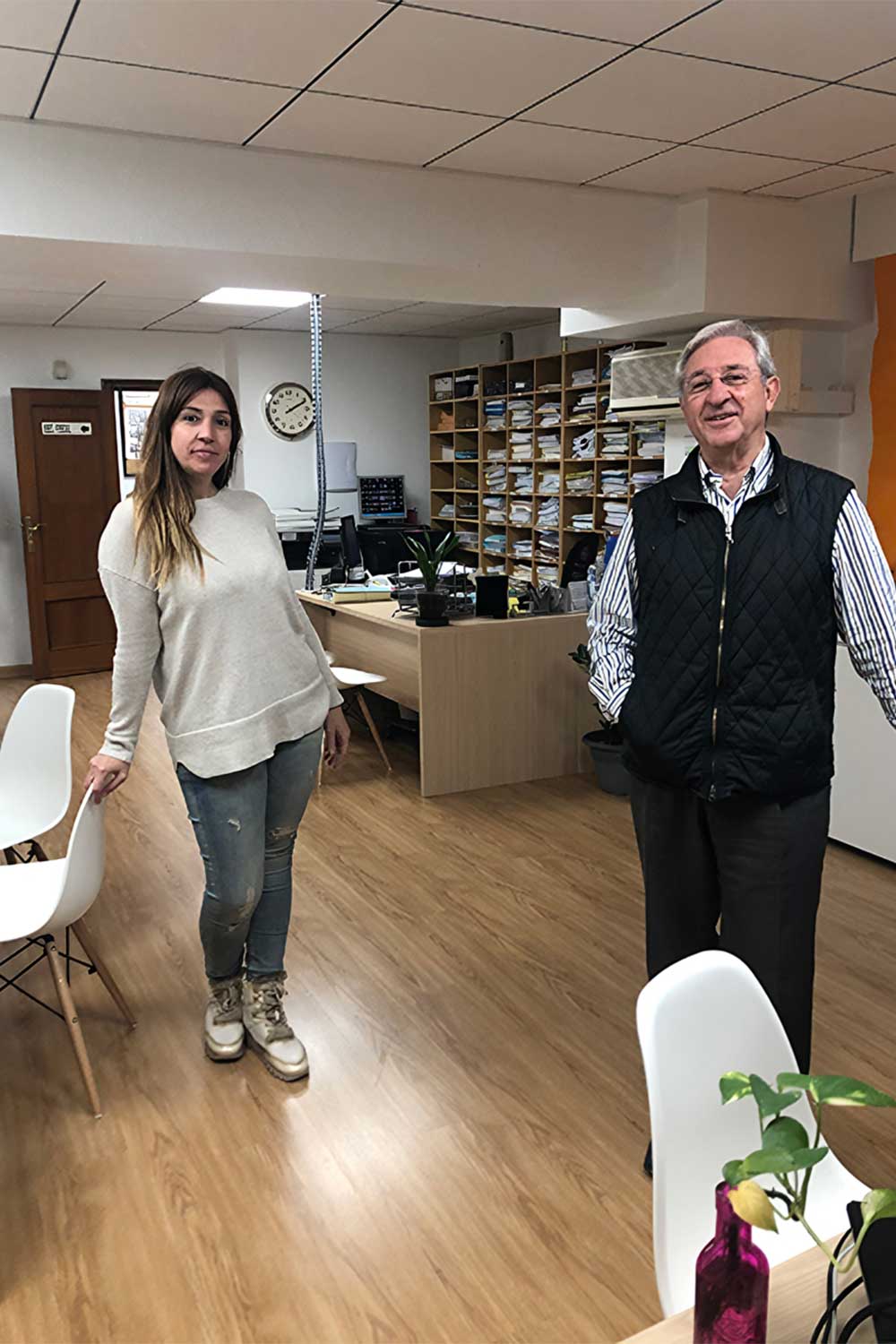 ASesoría LAFIS, +42 años de experiencia Asesoría LAFIS de Orihuela. +42 años de Experiencia.